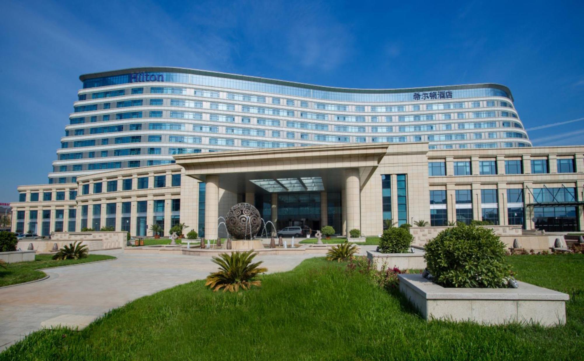 Hilton Urumqi Hotel Exterior photo