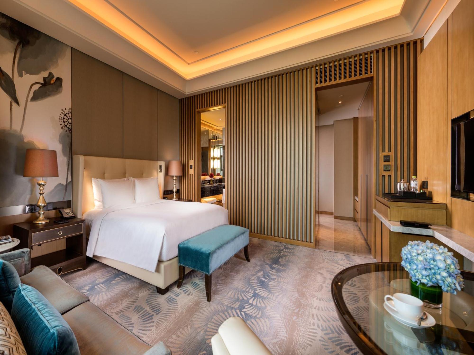 Hilton Urumqi Exterior photo