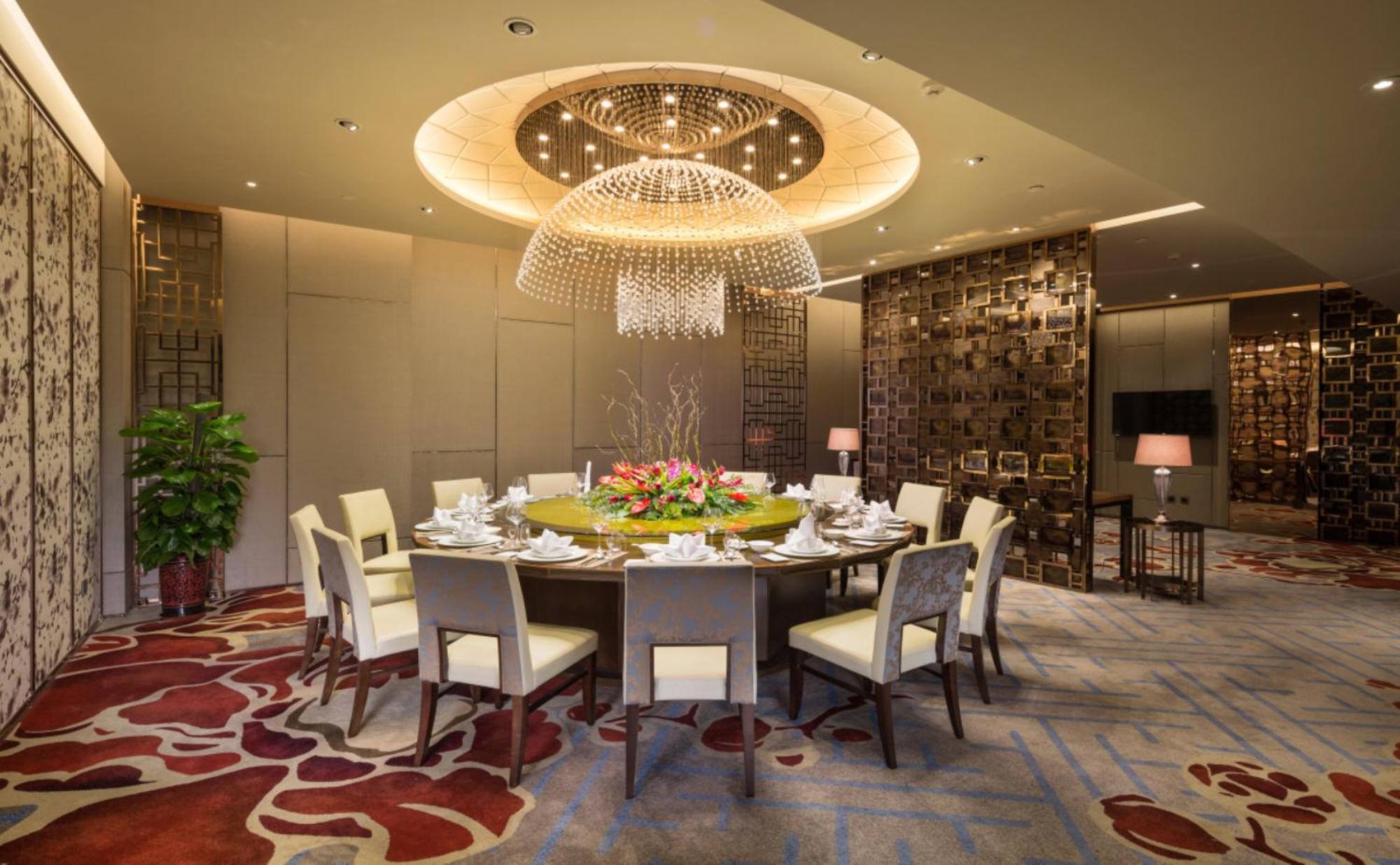 Hilton Urumqi Exterior photo